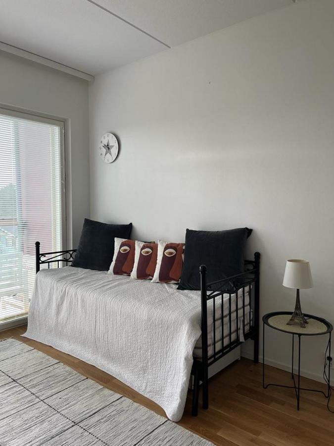 Modern Apartment Nearby Airport 2 Βάνταα Εξωτερικό φωτογραφία